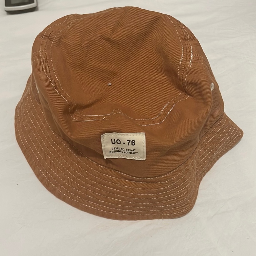 Urban outfitters bucket hat NEW